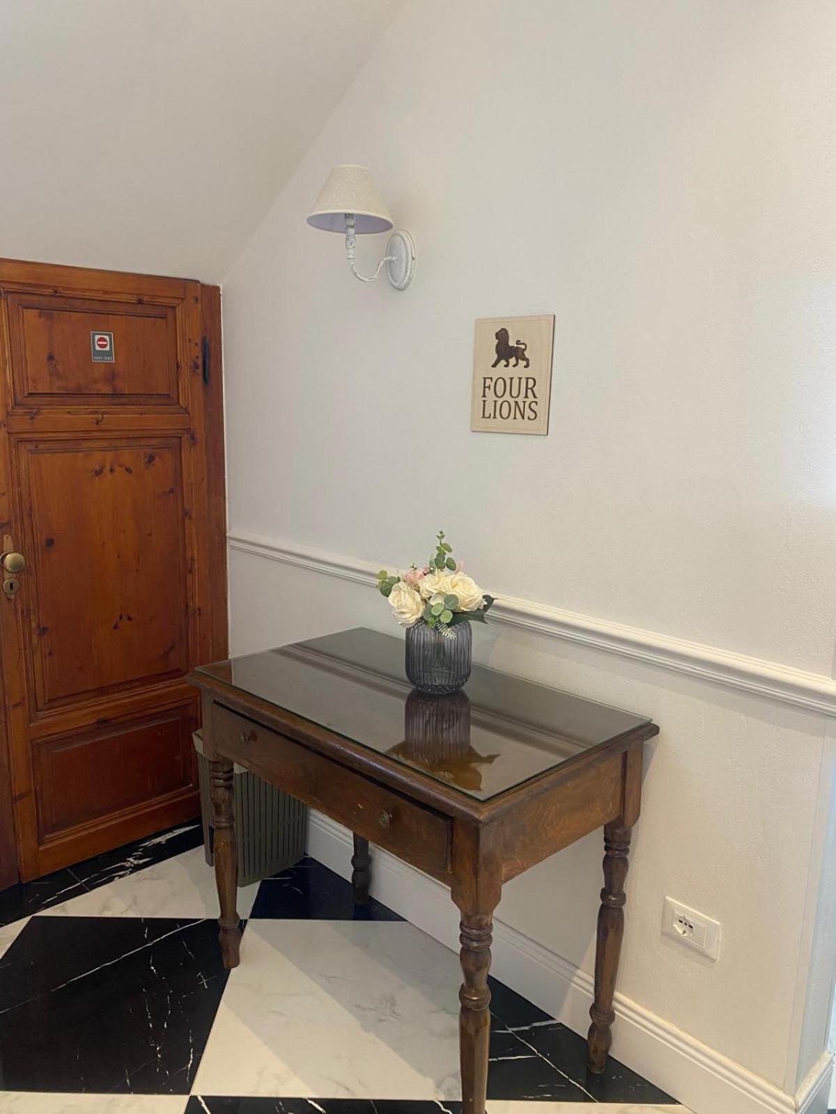 Four Lions Villa Guesthouse Pisa Buitenkant foto